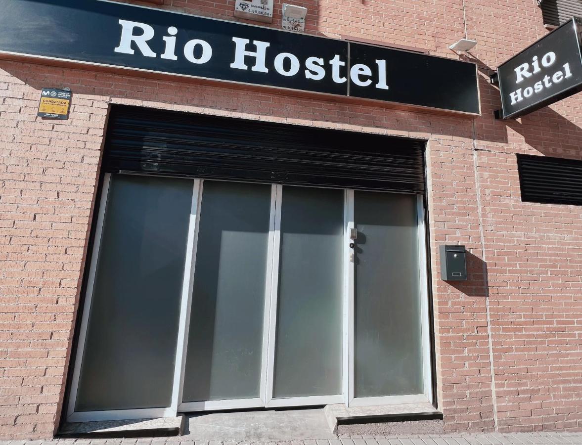 Hostal Rio *